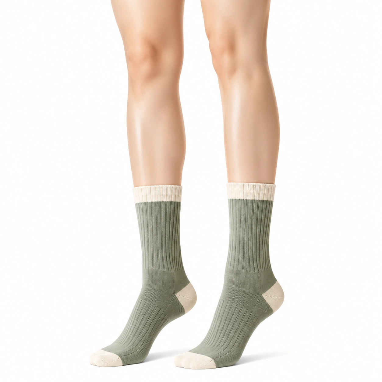 Calzini 35-38 in maglia verde salvia e crema a coste per uso quotidiano